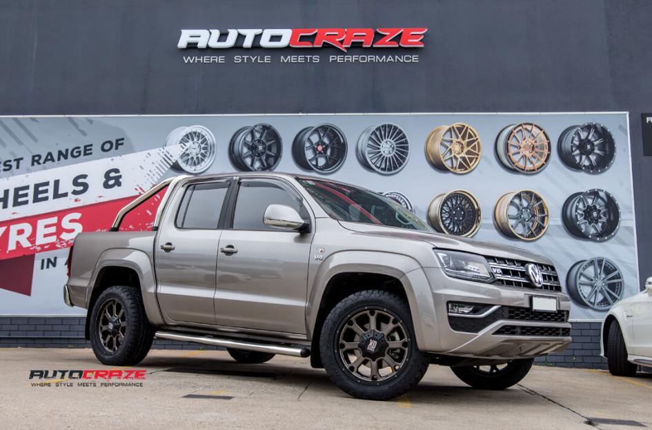 VOLKSWAGEN AMAROK BUCK 25 XD MATTE BLACK MACHINED FACE